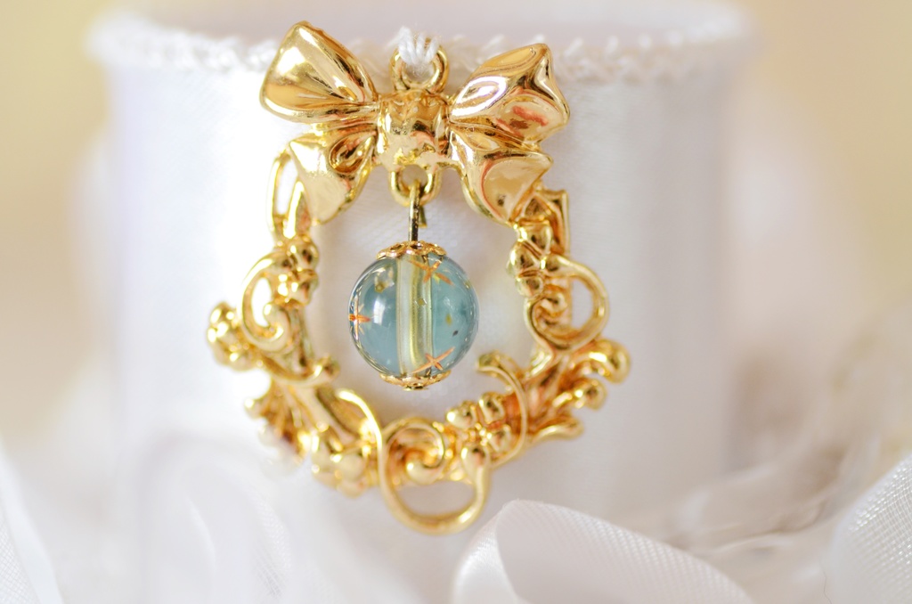 純白の季節(快晴の冬の空)