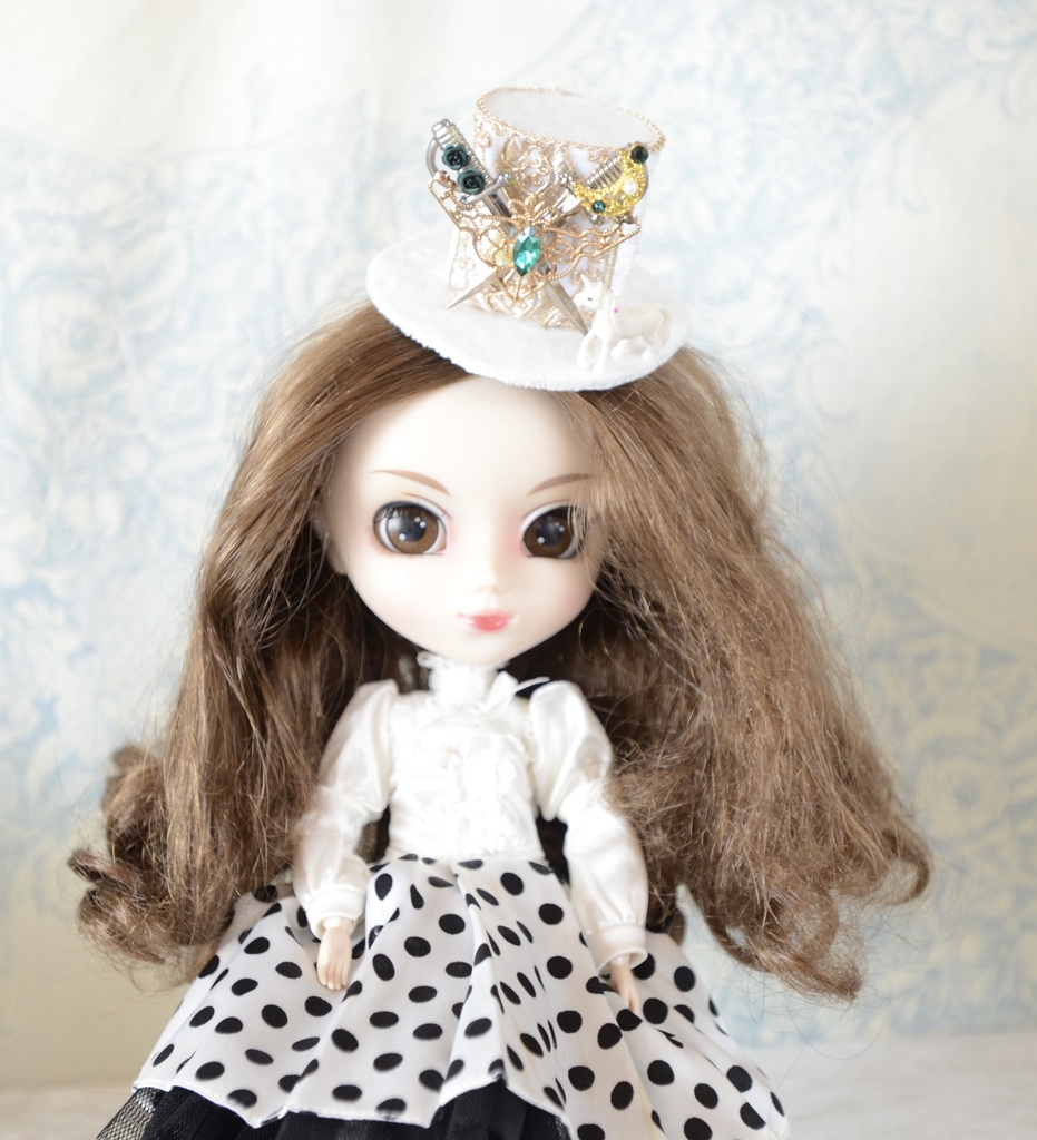 ミニハット(姫騎士・エメラルド)