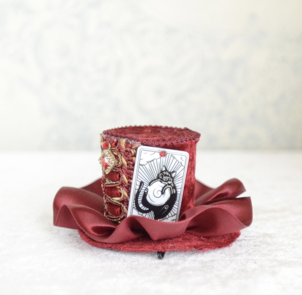 ミニハット(猫のタロットカード・太陽)