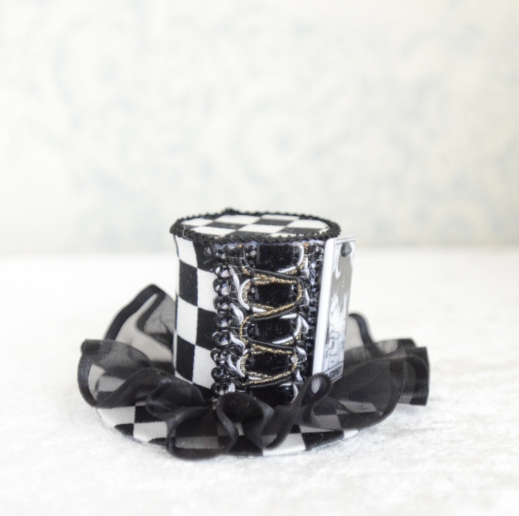 ミニハット（猫のタロットカード・法皇）