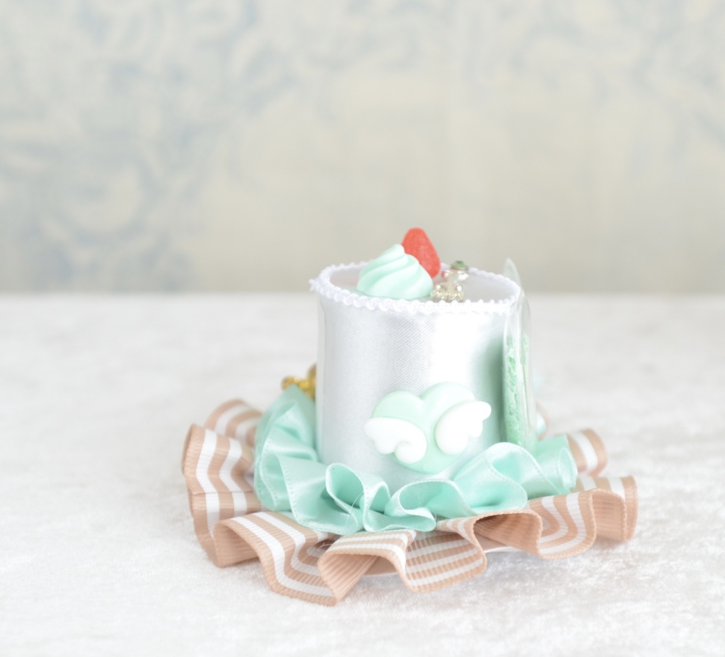 ヘアアクセサリー(チョコミントケーキなミニハット)