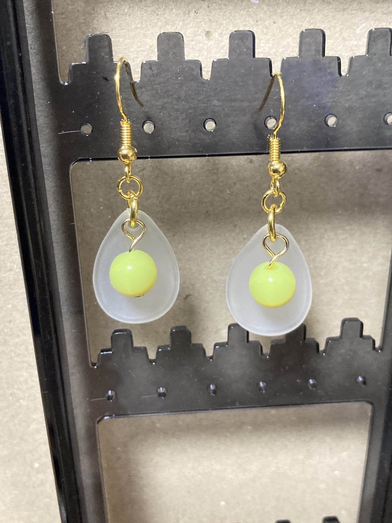 めだまやきピアス