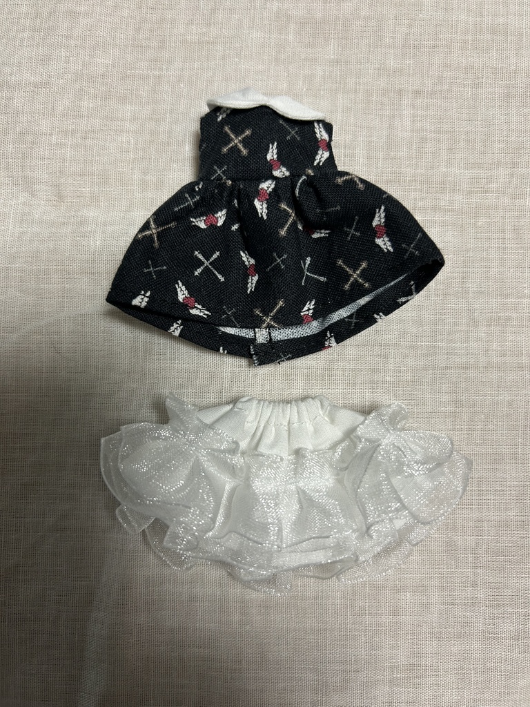 オビツ11 ねんどろ パニエ付きワンピース