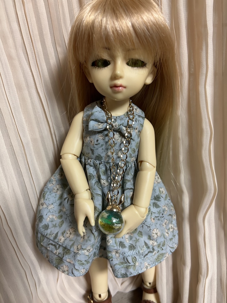 空のネックレス