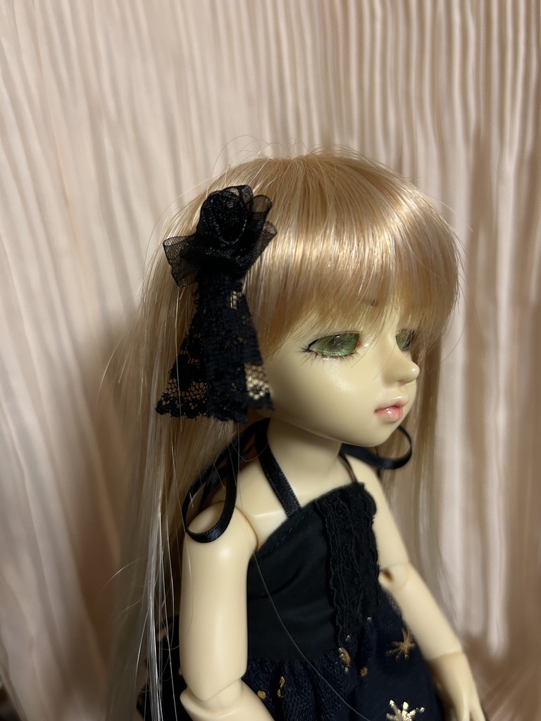 花とレースのヘアピン