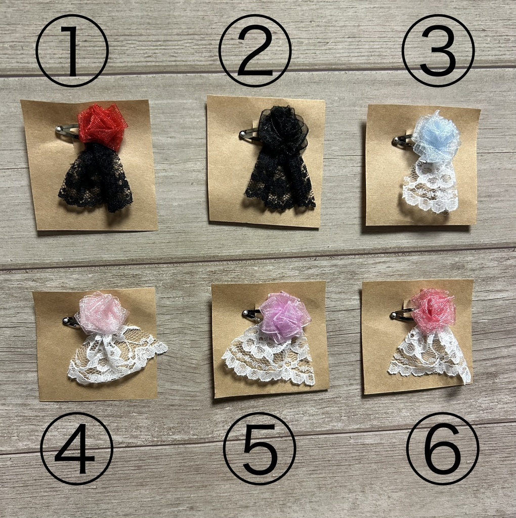 花とレースのヘアピン