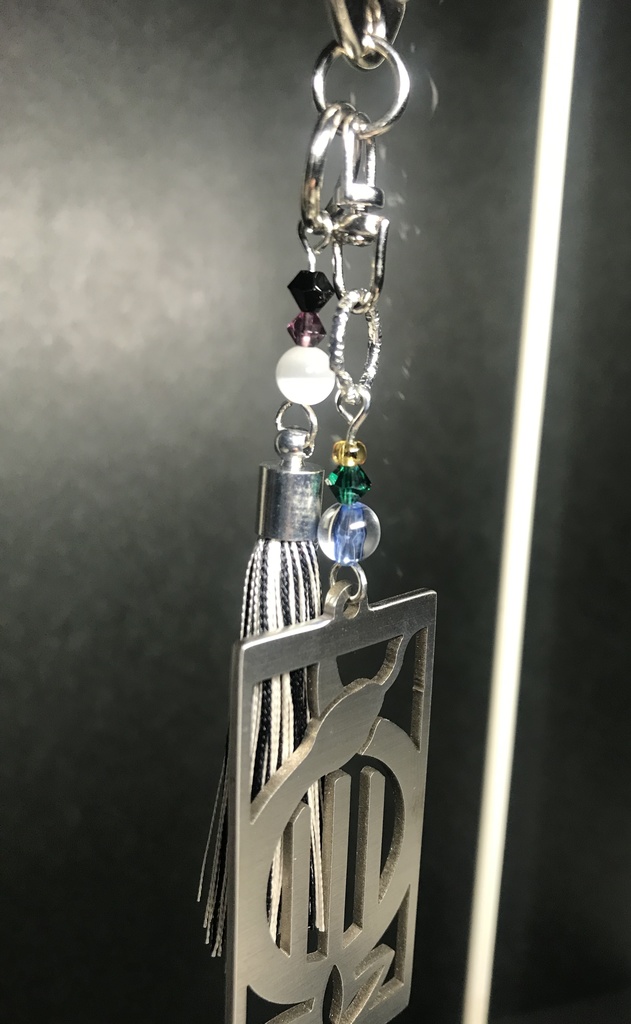 【伊黒 小芭内】 イメージキーホルダー ポストカード付き!