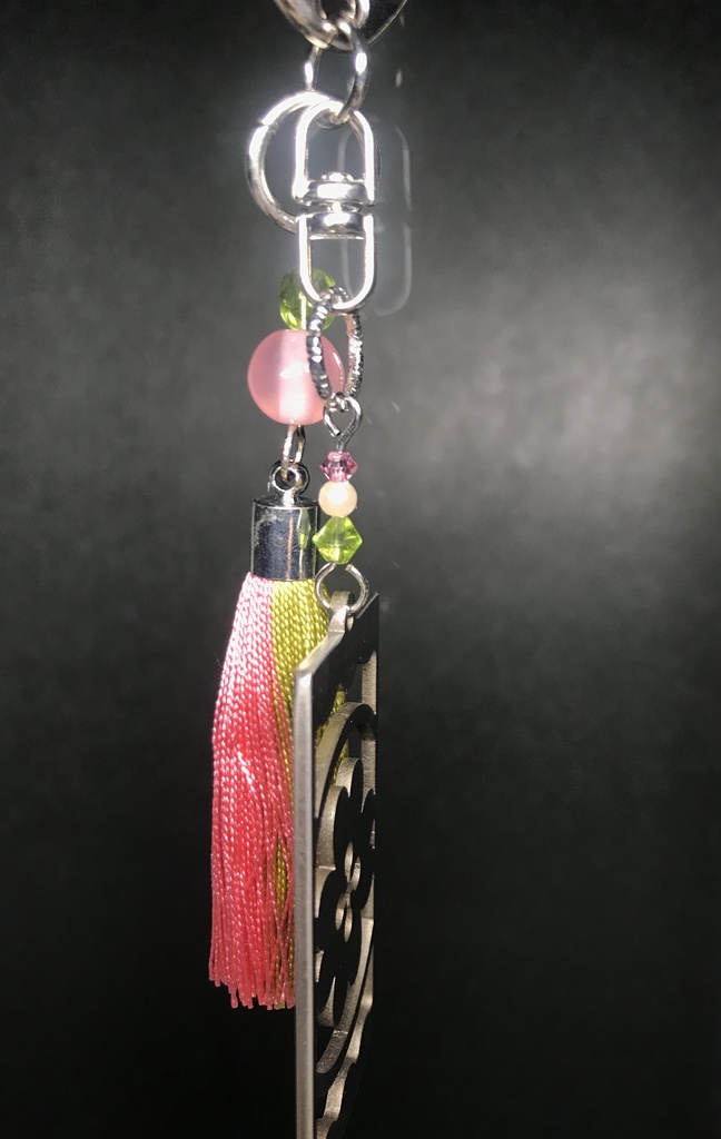 【甘露寺 蜜璃】 イメージキーホルダー ポストカード付き!