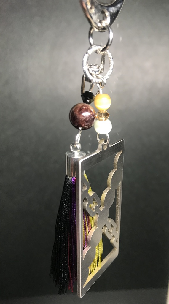 【悲鳴嶼 行冥】 イメージキーホルダー ポストカード付き!