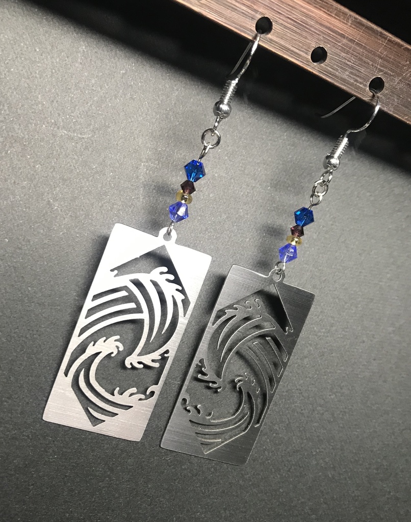 【冨岡 義勇】イメージピアスorイヤリング ポストカード付き!