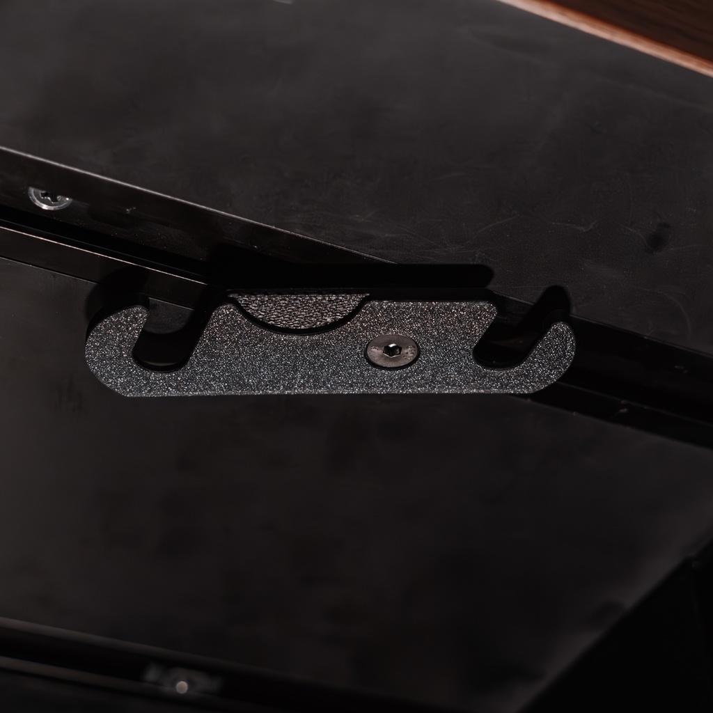 Mount for Xbox Wireless Controller