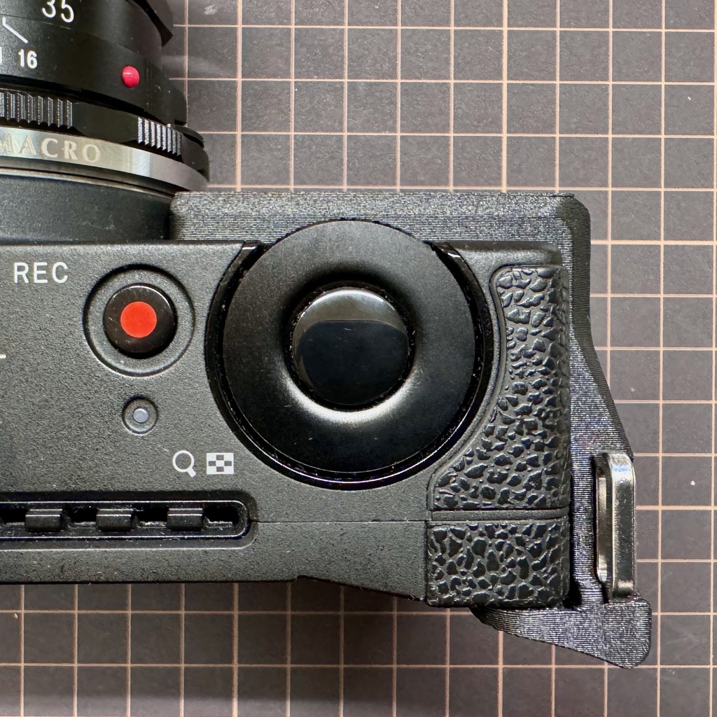 SIGMA fp / fp L Apple Air Tag グリップ