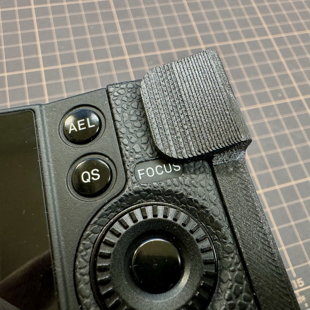 SIGMA fp / fp L Apple Air Tag グリップ