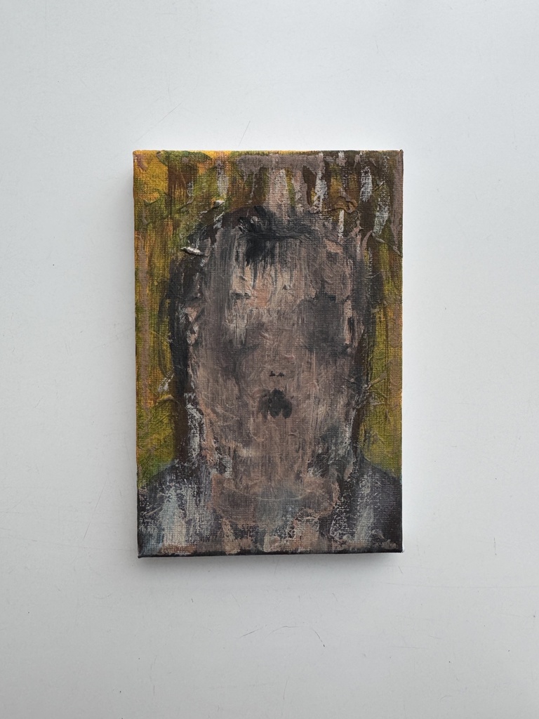 《女》“Female“