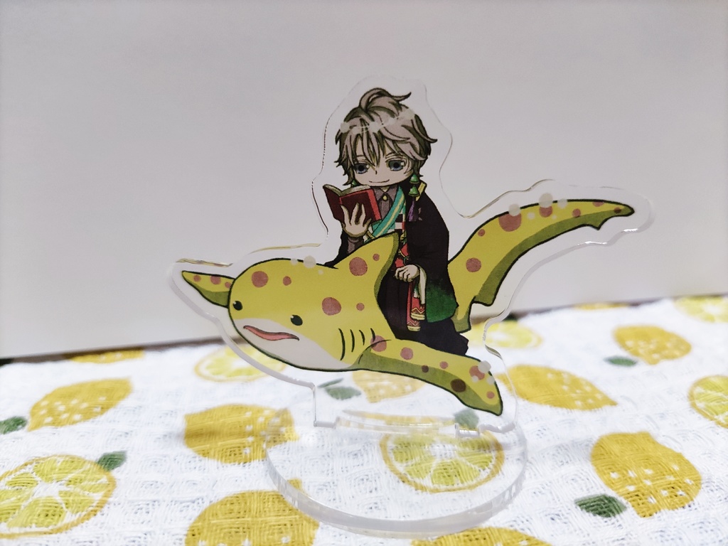 【アクリルスタンド】04 甲斐田晴×トラフザメ【非公式】