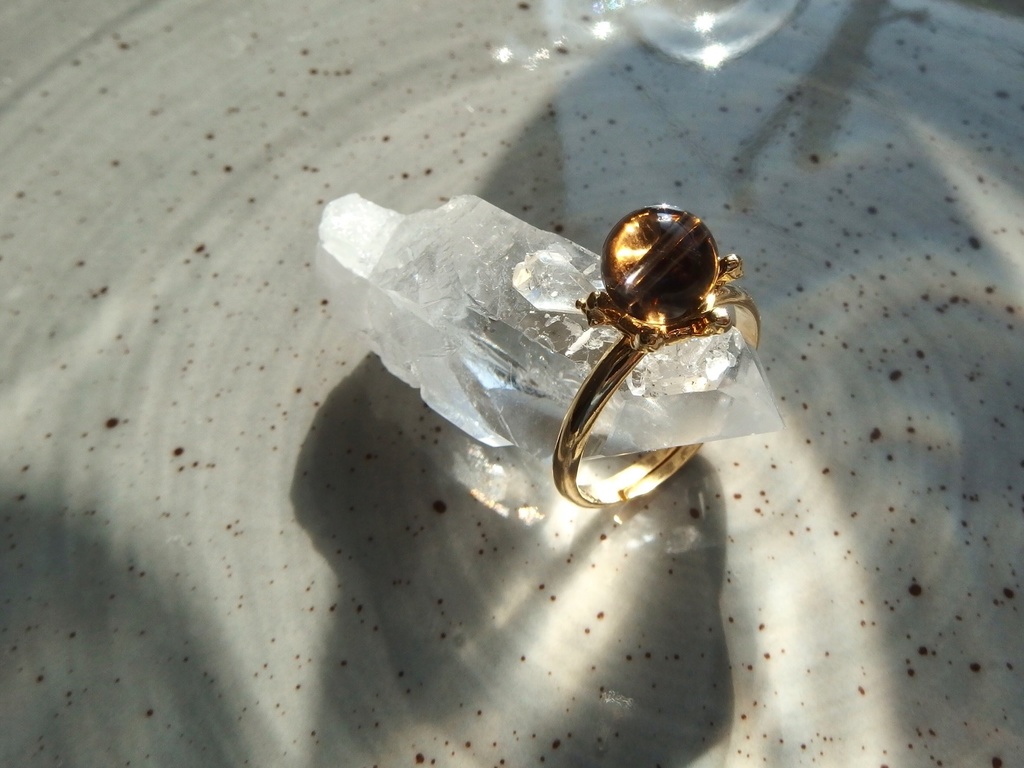 透瞳の水瓶 -すいひとみのみずがめ-