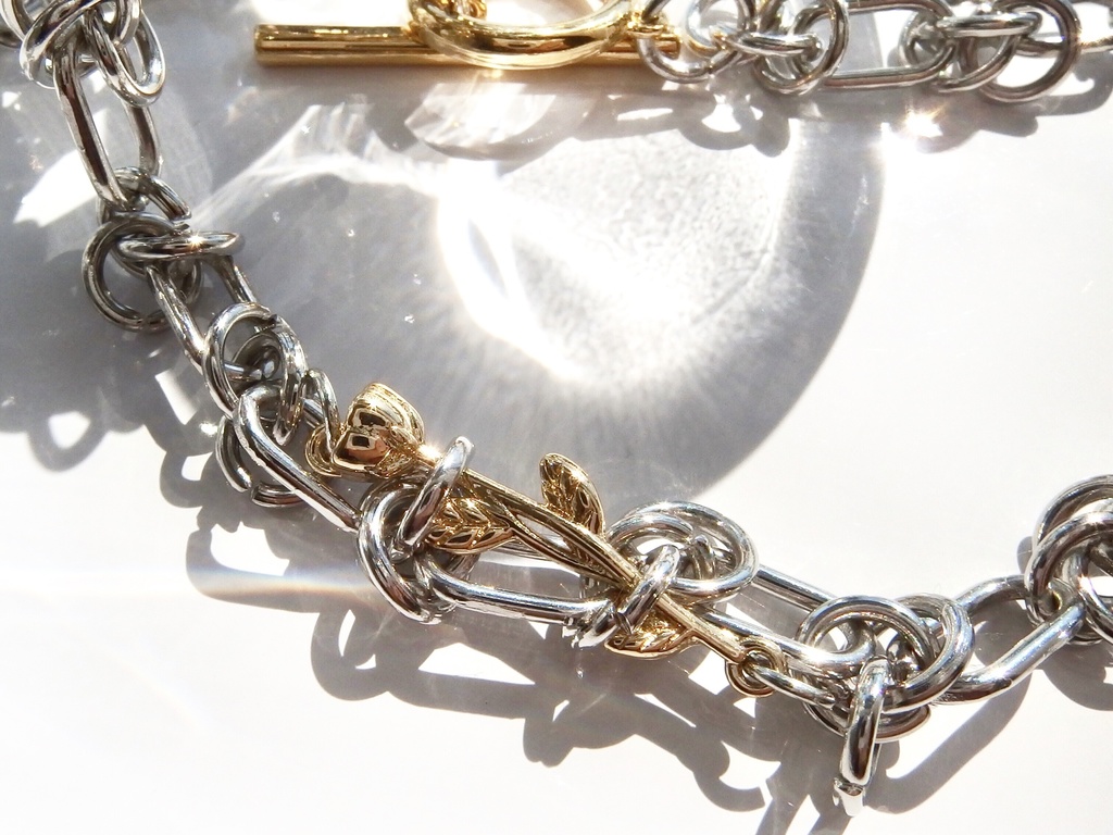 𝘴𝘱𝘪𝘯𝘦 (手折れない)