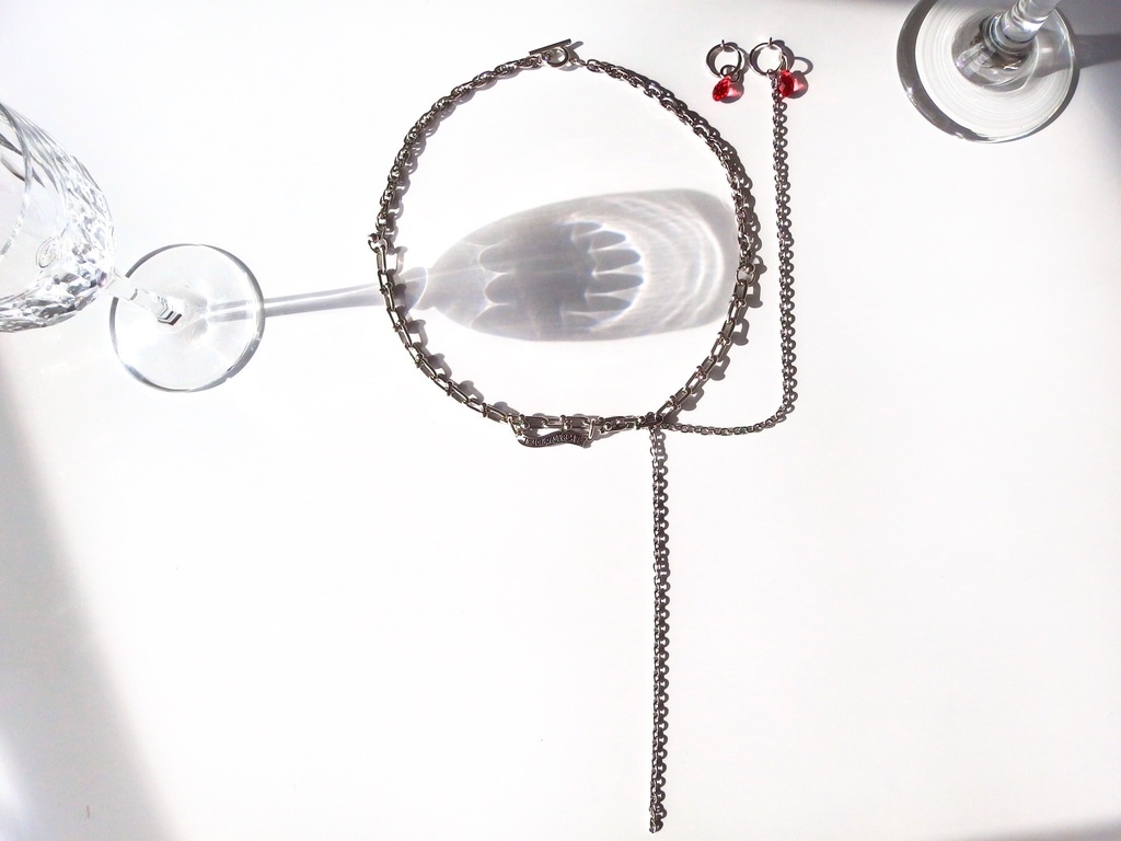 𝘵𝘳𝘪𝘤𝘬 𝘰𝘳 𝘵𝘳𝘦𝘢𝘵 (挑発)