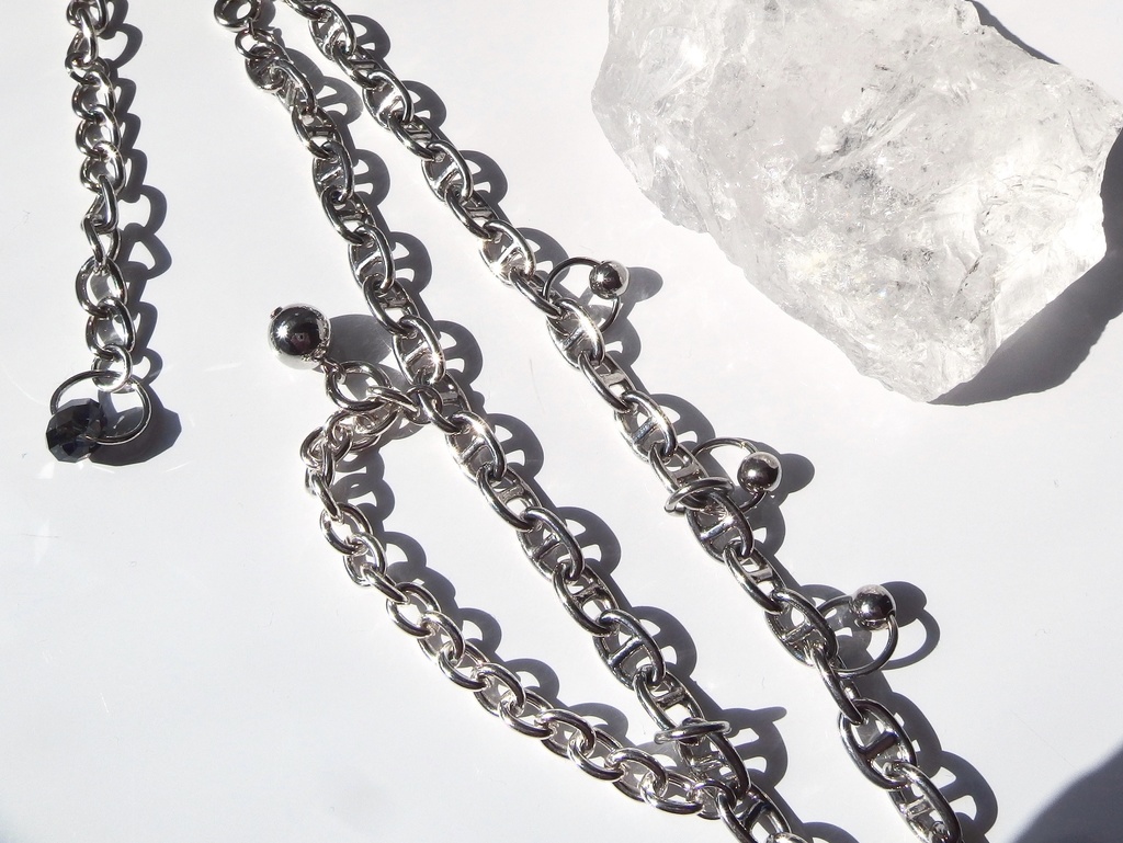 𝘉𝘐𝘎 𝘓𝘖𝘝𝘌 (高鳴り)