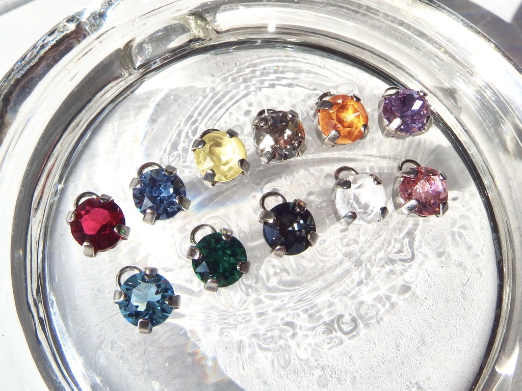 𝘊𝘖𝘓𝘖𝘙 (ラブレター)