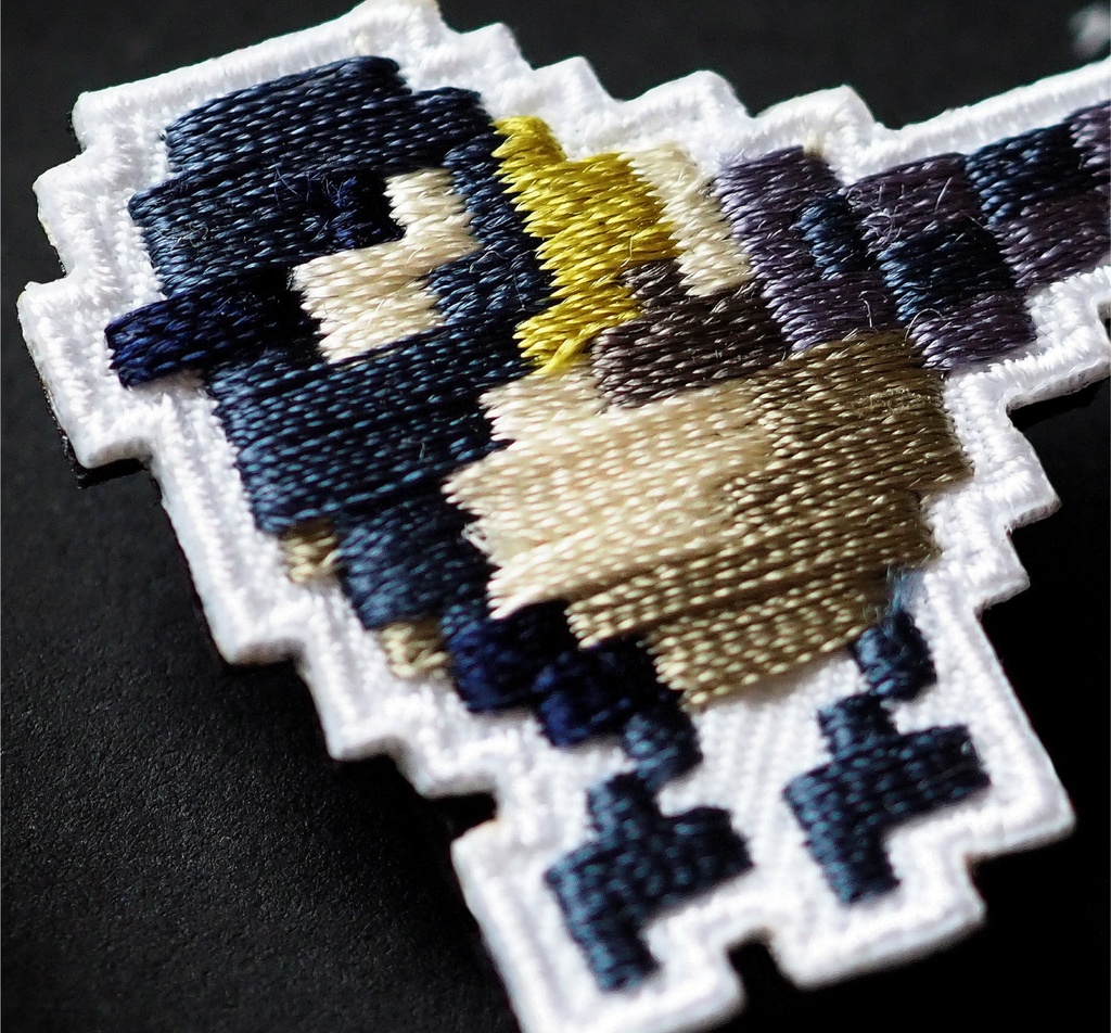 SPECIMEN OF A SMALL BIRD 小鳥の標本箱