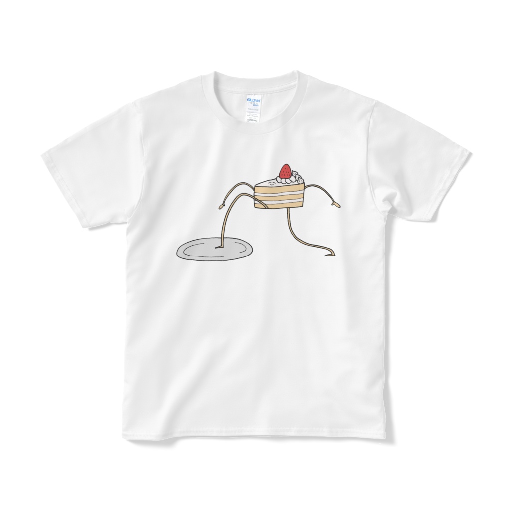自らの意思で皿まで移動するショートケーキのTシャツ
