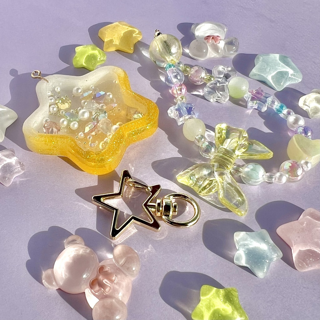 シェイカーキーホルダー⭐️黄色