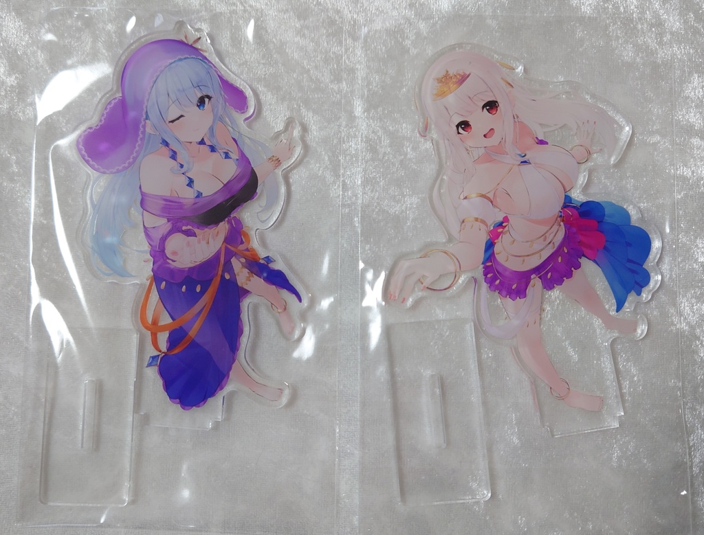 【new!】アクリルスタンド 全2種