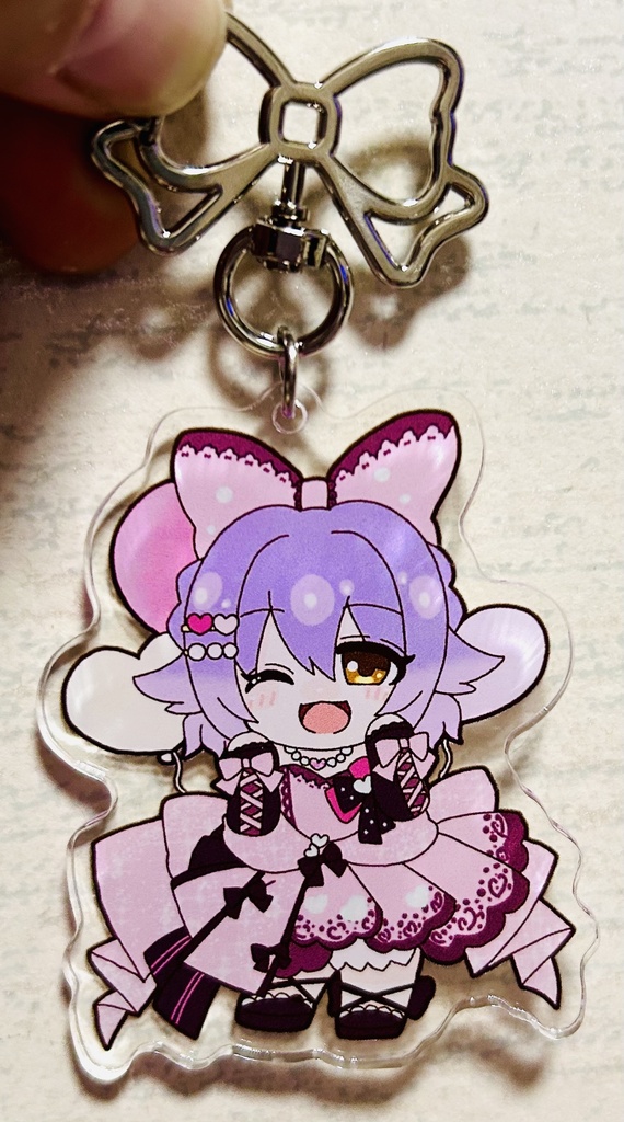 ころん と さちこのアクキー