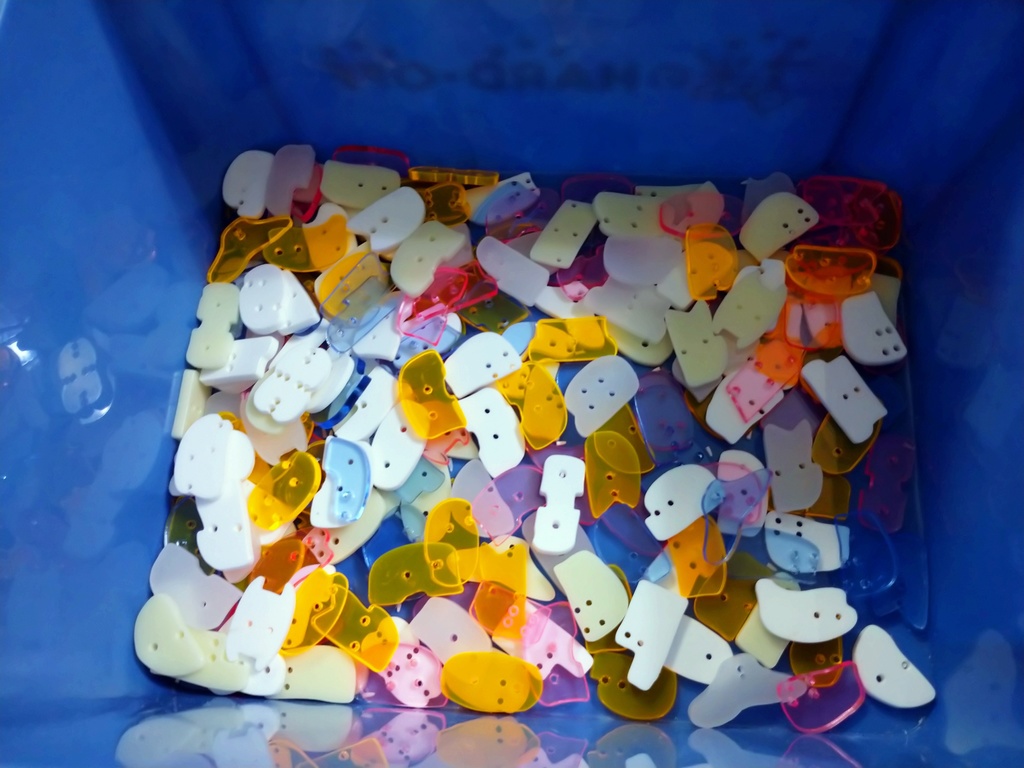 ABCボタン ホワイト