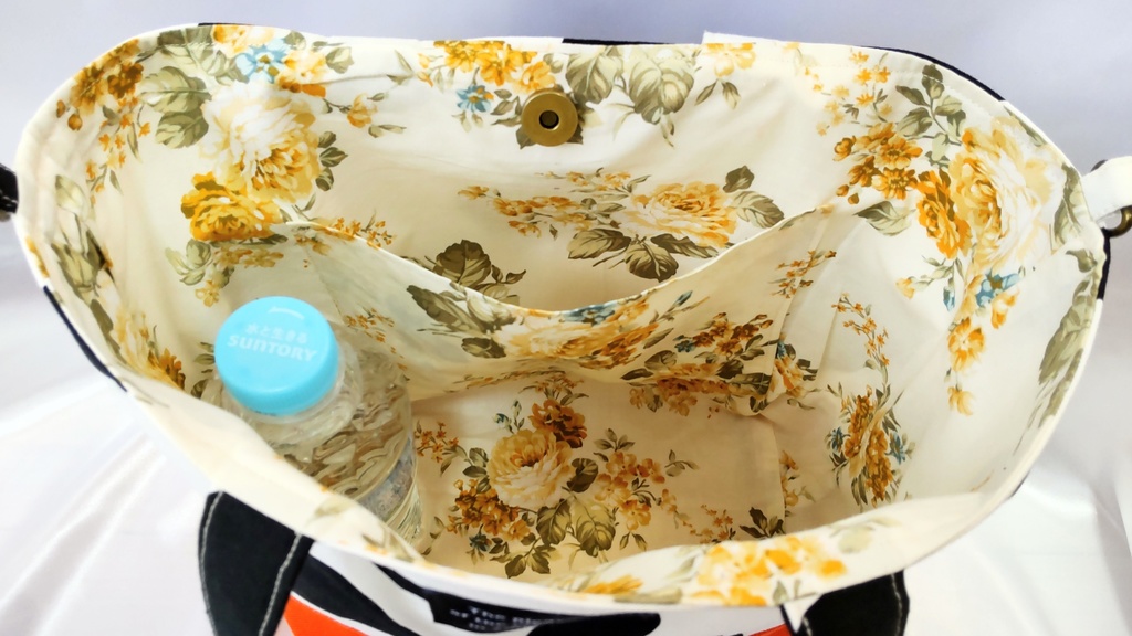 【オレンジ】牛柄トートバッグ【ハンドメイド】