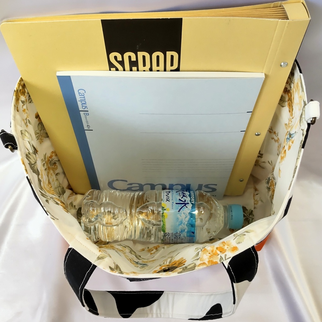 【オレンジ】牛柄トートバッグ【ハンドメイド】