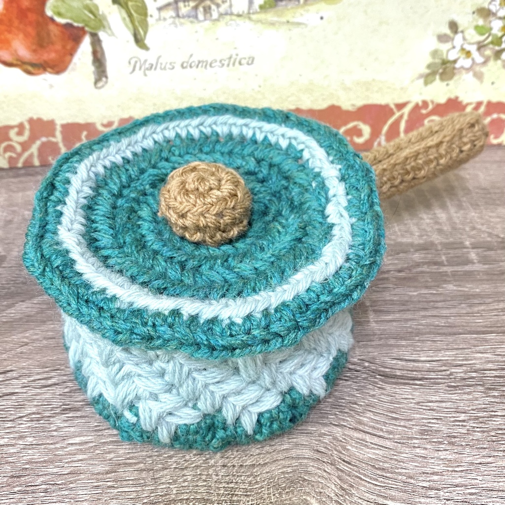 緑の片手鍋【10〜13cmぬい用】