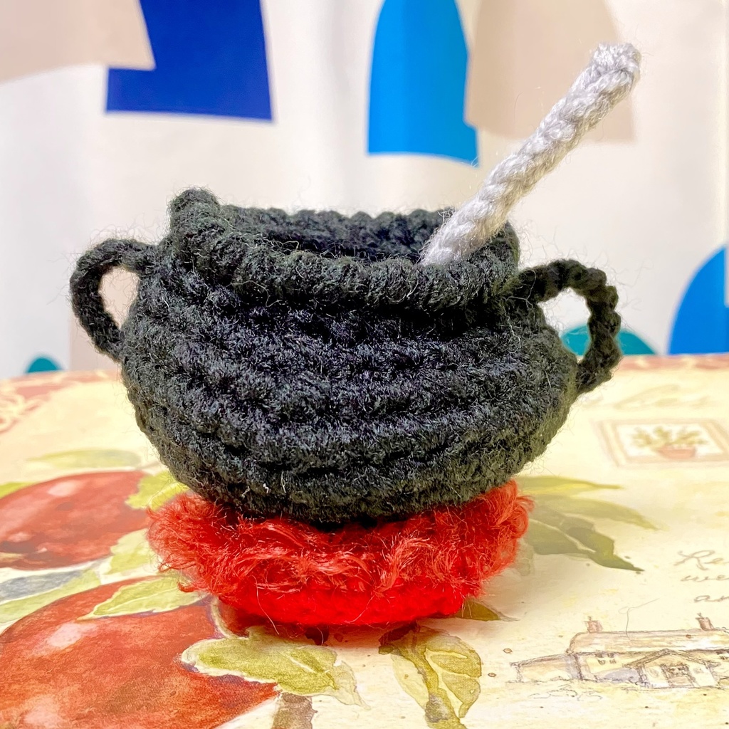 【10〜13cmぬい用】ハロウィン小物【手編み】