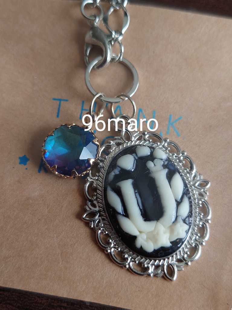 ③カメオ風チェーンバッグチャーム(💎宇髄さん/🎴炭治郎)