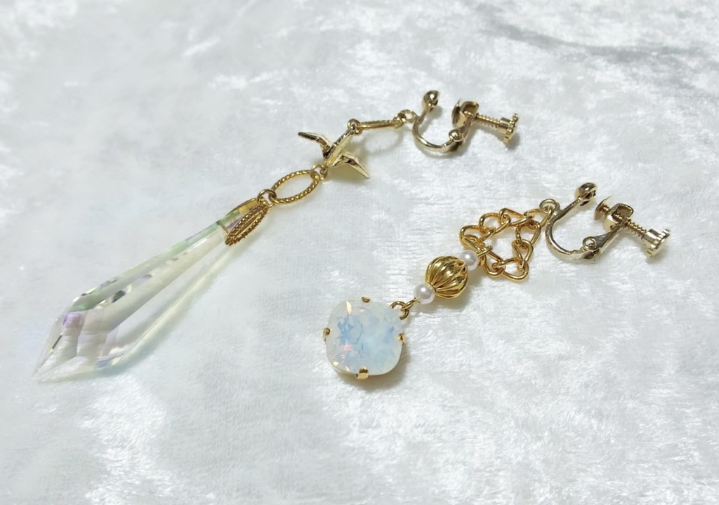 刀剣乱舞 鶴丸国永イメージ 鶴のクリスタルイヤリング