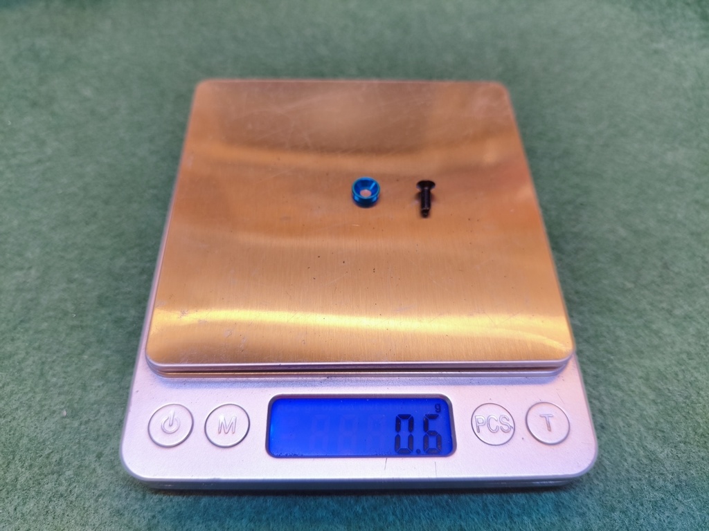 ピストンヘッド専用 安全ネジセット