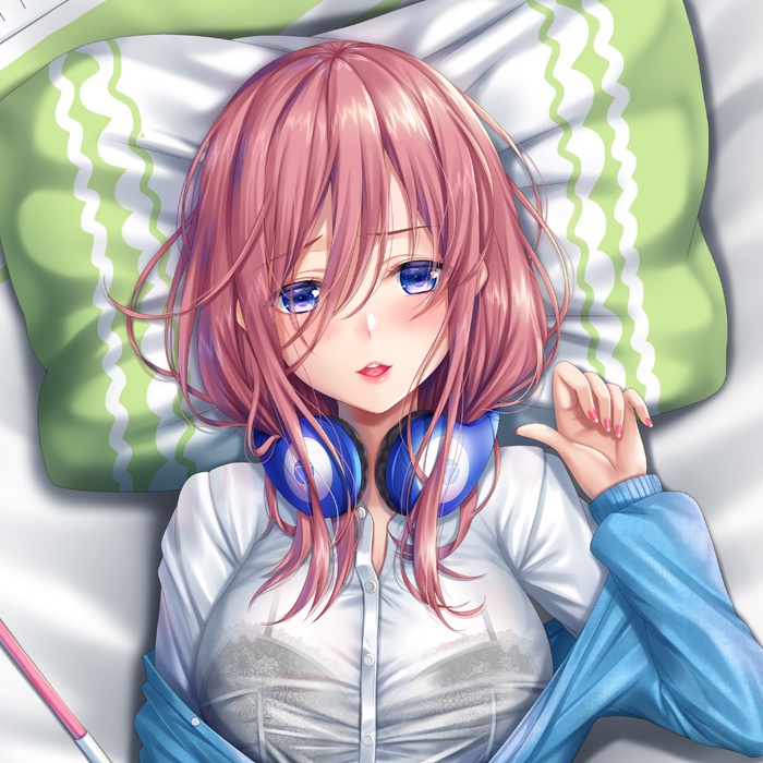 中野三玖 抱き枕カバー 全年齢Ver. キャンペーン色紙付き