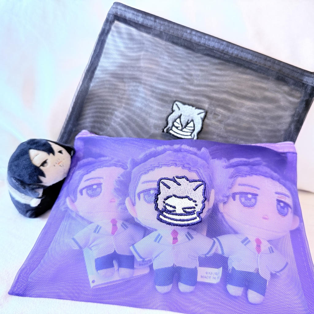 目つきの悪い猫師弟 刺繍メッシュポーチ