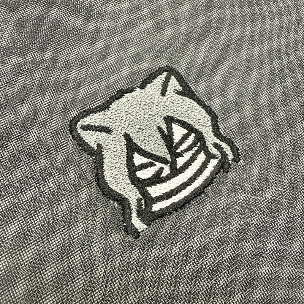 目つきの悪い猫師弟 刺繍メッシュポーチ