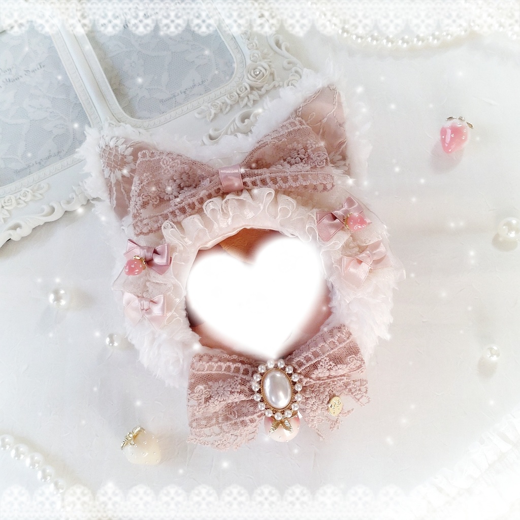 【頭囲25〜27cm】Strawberry Party マーガレット刺繍の白猫ちゃん