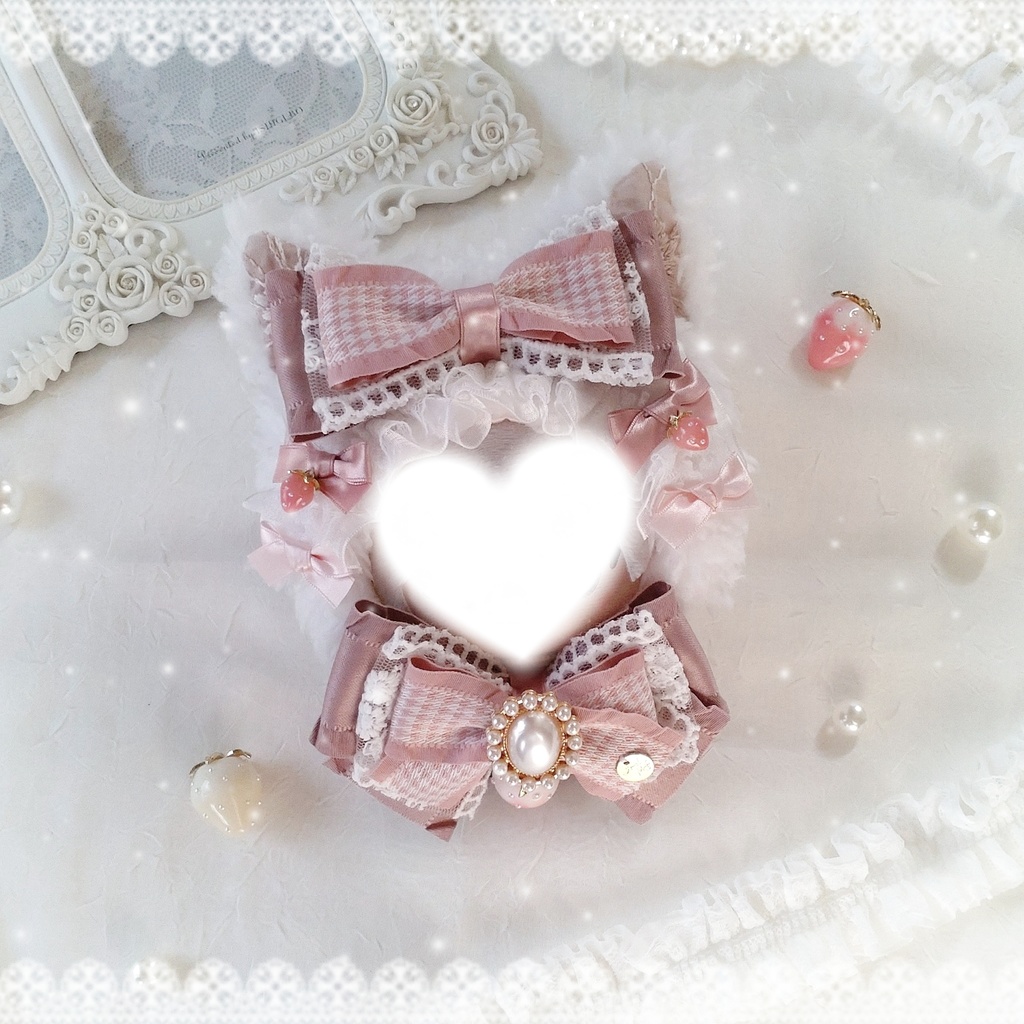 【11〜13cm】Strawberry Party レースと千鳥柄フリルの白猫ちゃん