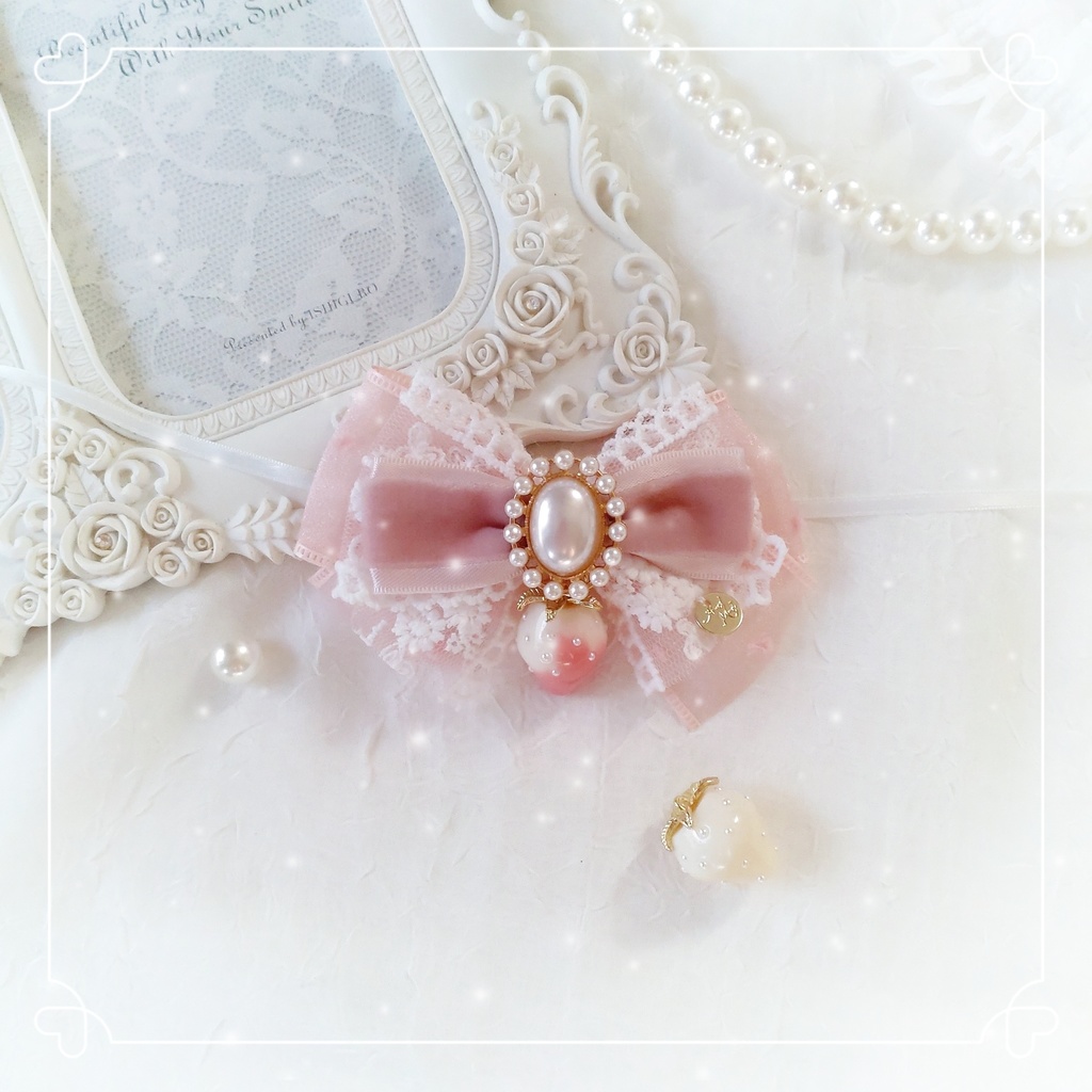 【11〜13cm】Strawberry Party レースとベロアリボンのピンク耳猫ちゃん