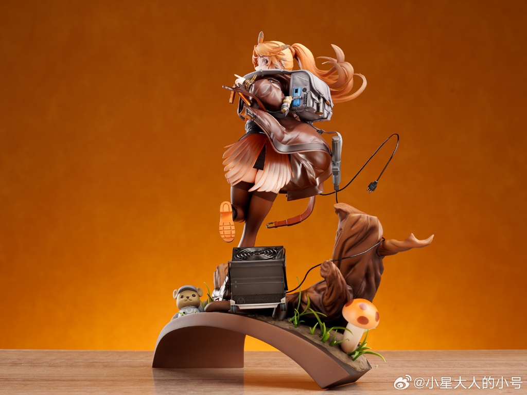 カメラマンさん 松果 1/7サイズ 「パインコーン」@星