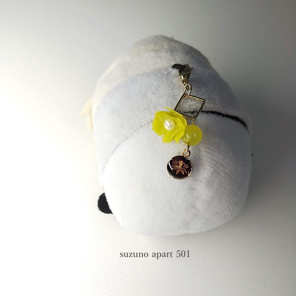 源氏のカルセドニーとお花のチャームセット