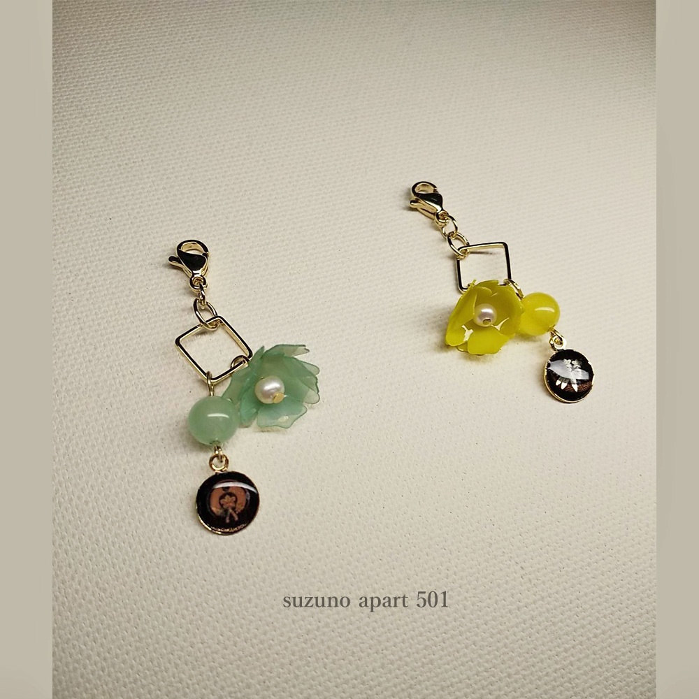 源氏のカルセドニーとお花のチャームセット