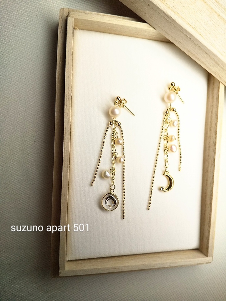 三日月宗近 月とパールのイヤーアクセサリー