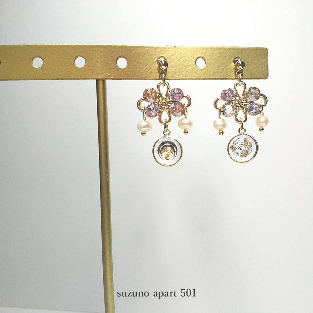 冬の朝 三日月宗近と鶴丸国永 イヤーアクセサリー