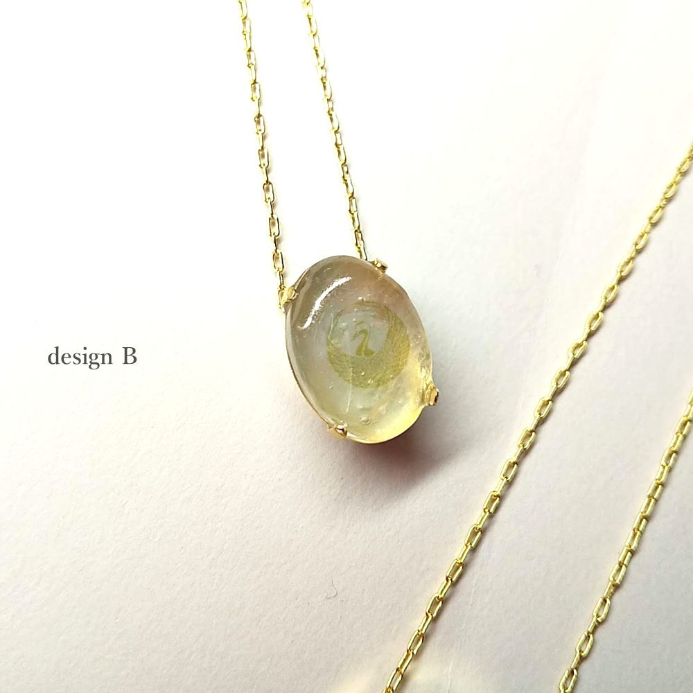 紋チャーム シンプルネックレス