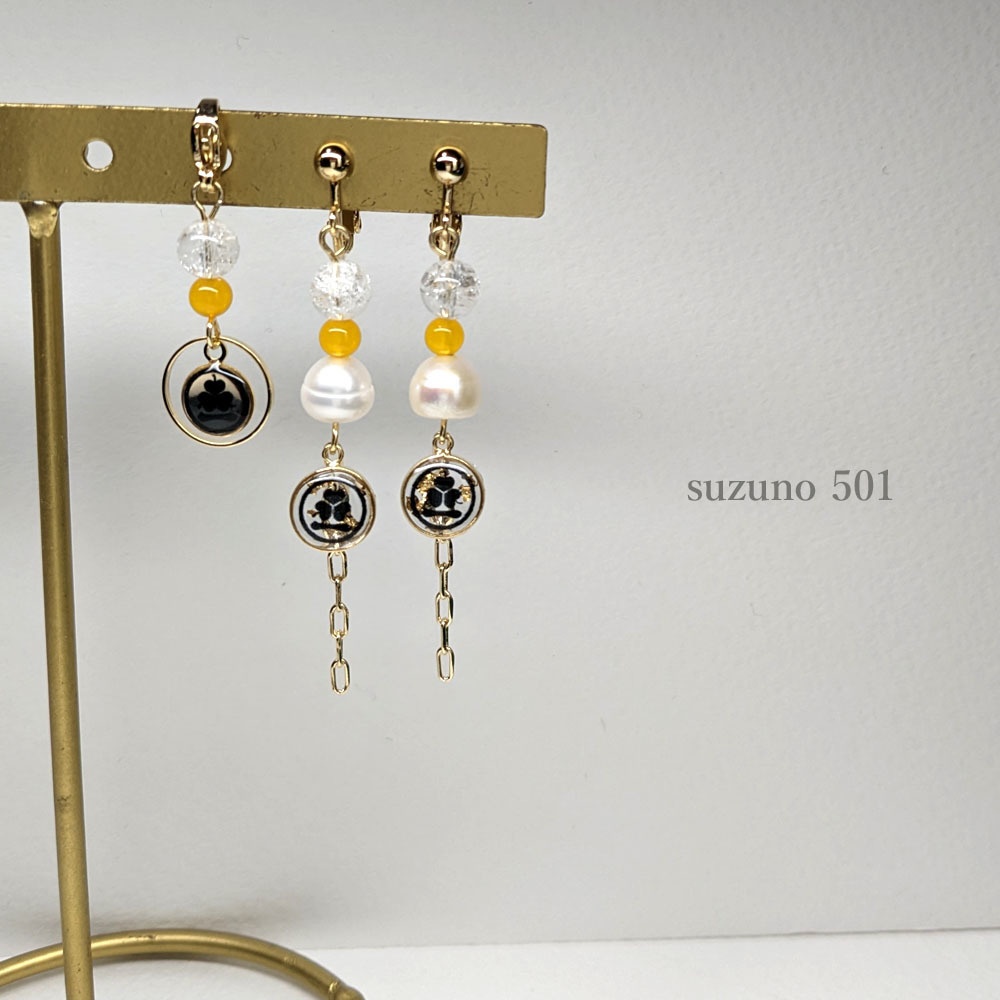 一文字 イヤーアクセサリーとチャームセット